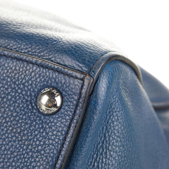 Prada Two-Way Blue Vitello Daino Tote Bag w/ Detachable Strap - Picture 5 of 7